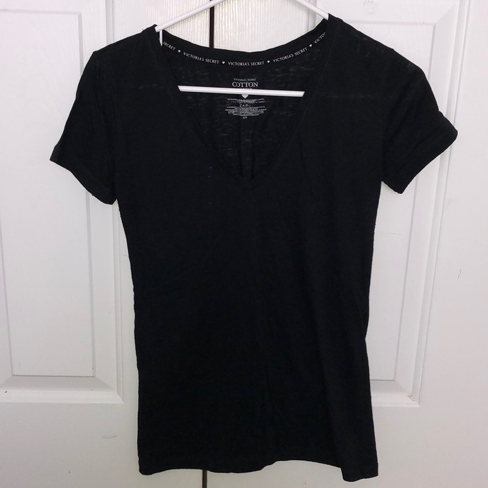 PINK black v-neck shirt